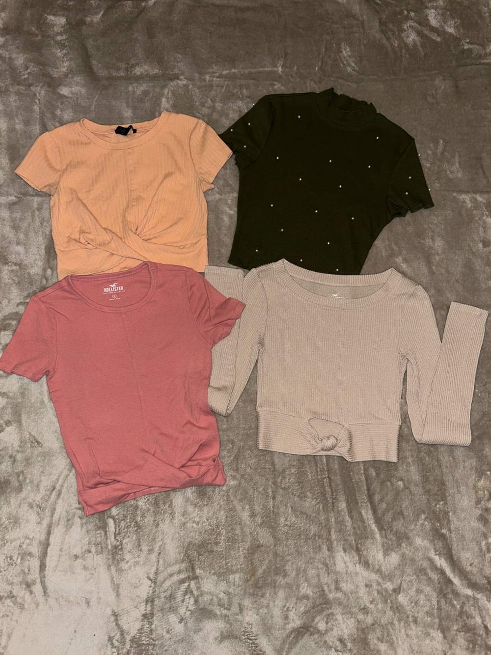 4-Pack Women’s Crop Tops - Peach, Olive, Rose, Cream S/XS Hollister & More